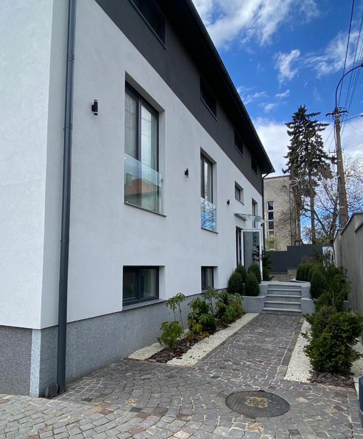 Панорамні Апартаменти Uzjhorod Exteriör bild